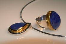 Ring mit Anhänger